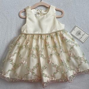 Couture Princess formal white floral dress size 12 months